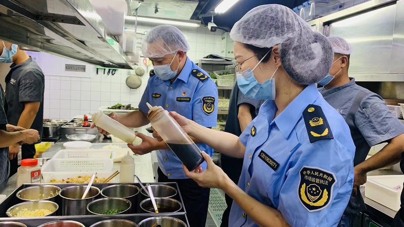 休闲食品：揭秘十大品牌背后的生产秘密