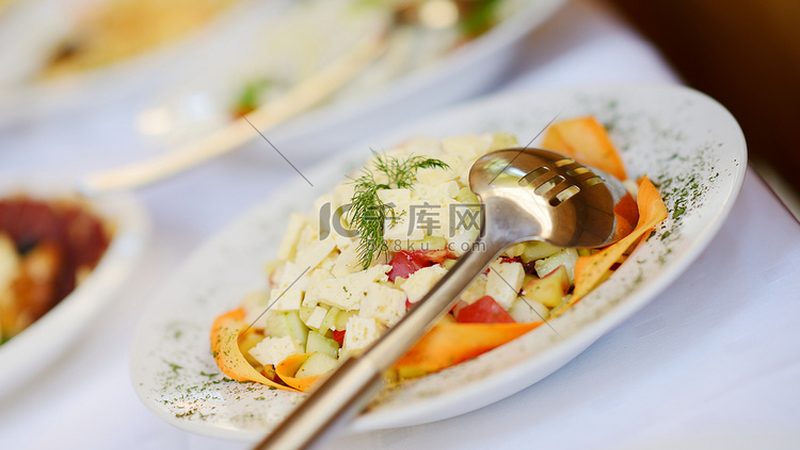 食品批发进货，规格参数里藏着哪些门道